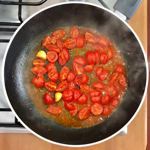 Pasta con pomodorini