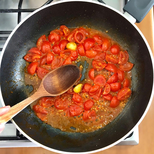 Pasta con pomodorini