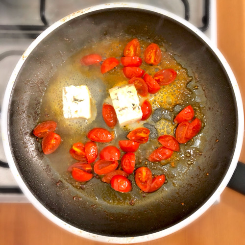 Pasta con pomodorini<br/>e gorgonzola