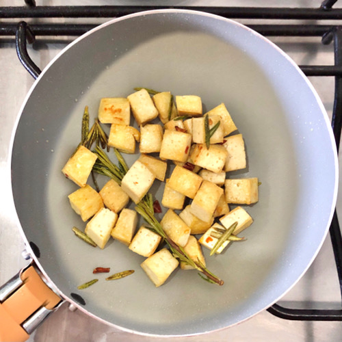 Riso con tofu e verdure