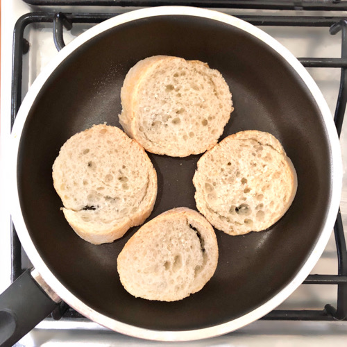 Zuppa di cipolle francese