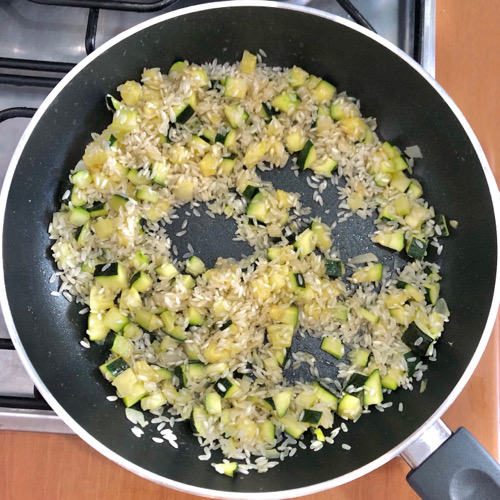 Risotto con zucchine<br/>e gorgonzola